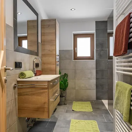 Apartment Wiesenweg Inklusive Kostenfreiem Eintritt In Alpentherme Bad Hofgastein