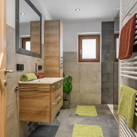 Apartment Wiesenweg Inklusive Kostenfreiem Eintritt In Alpentherme Bad Hofgastein